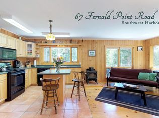 17 Carrolls Hill Rd, Southwest Harbor, ME 04679