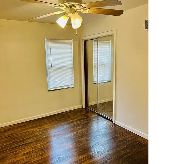 9968 Northampton Dr — Photo 12