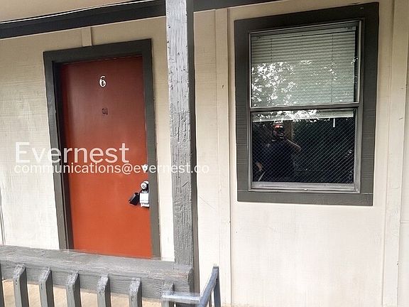 3rd image of 9 Meredith Ct APT 6