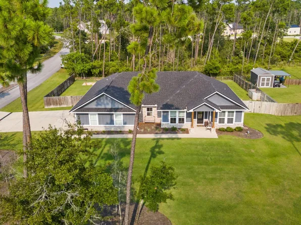 9716 Sweetfield Ln, Southport, FL 32409