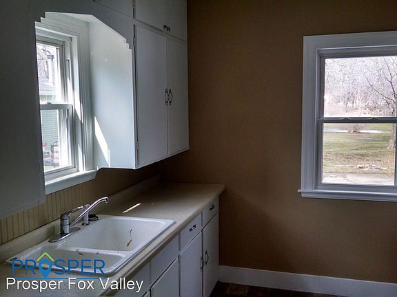 4th image of 212 Lorraine Ave