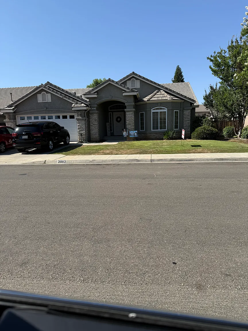 2882 E Solar Ave photo 1