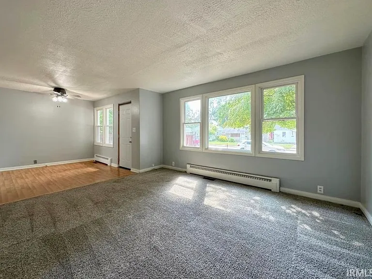 1408 W Taylor St — Photo 2