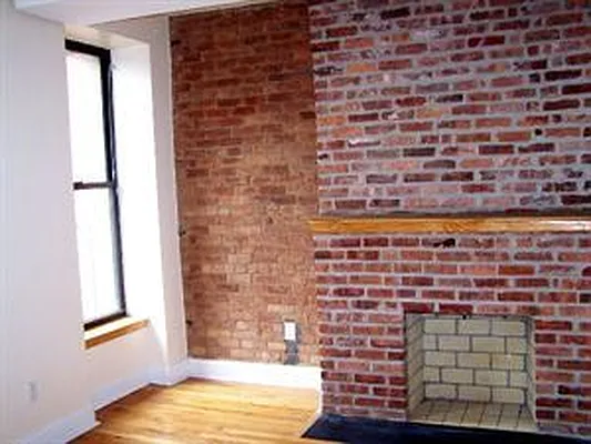 Rented by Douglas Elliman | media 25