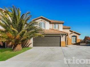 9379 Dragon Tree Dr, Hesperia, CA 92344