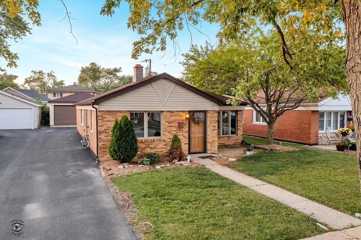 3164 W Park Lane Dr photo 1