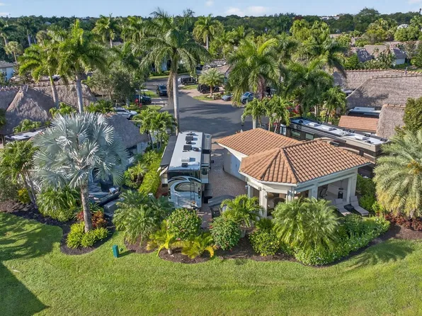 391 Sundial Circle #391, Pompano Beach, FL 33068