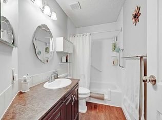(Undisclosed Address), Calgary, AB T3J 3H7