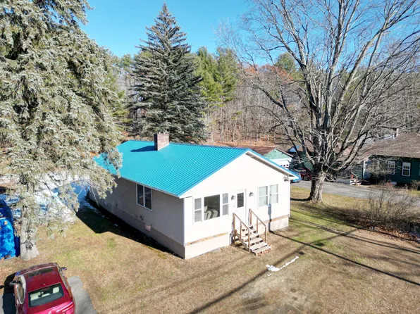 66 Waterville Road, Norridgewock, ME 04957