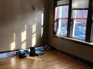 4524 W Lawrence Avenue #2nd Middle Floor, Chicago, IL