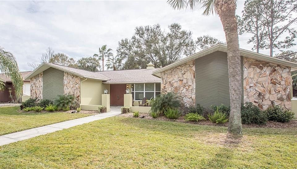 1st image of 95 Harbor Woods Cir