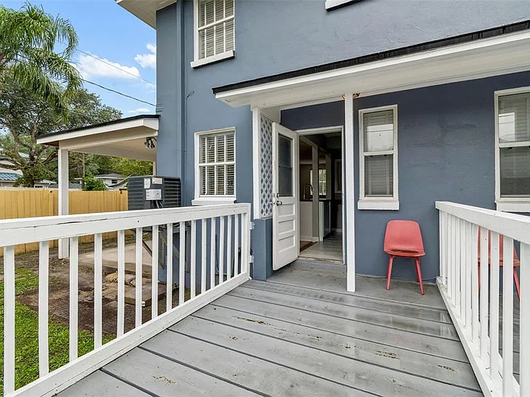 601 Swann Dr — Photo 29