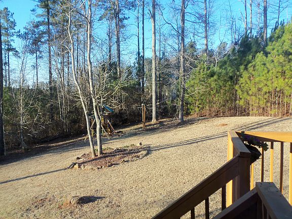 5th image of 2431 Brynlyn Woods Dr NE