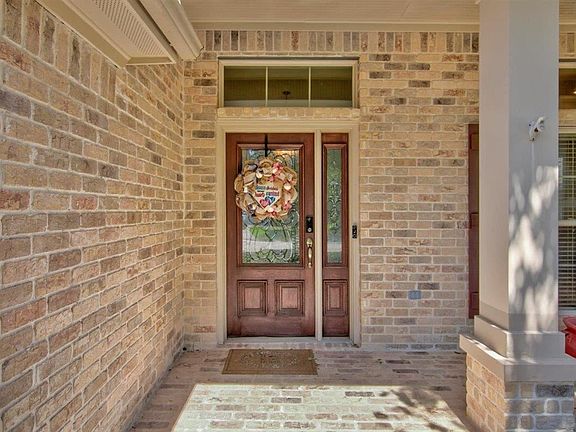 5th image of 2560 Sunflower Ln