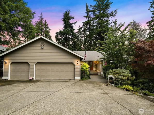 2 Longshore Lane, Bellingham, WA 98229