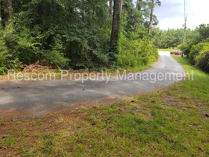 2nd image of 1231 Northlake Dr