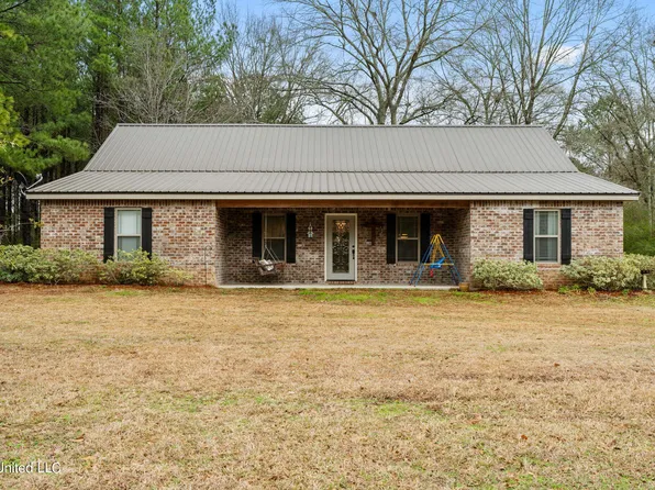 112 Hickory Grove Church Rd, Sumrall, MS 39482