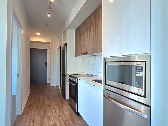 4th image of 9763 Markham Rd #A1902