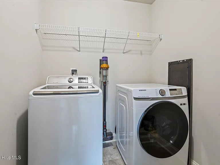 1014 Sluice Gate Dr — Photo 32