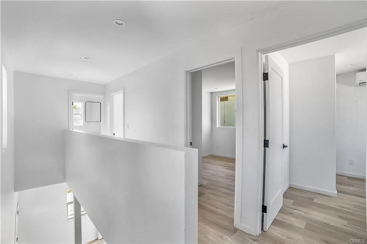 Building Photo - 20551 Valerio