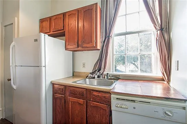 1026 Dumaine St #3A — Photo 9