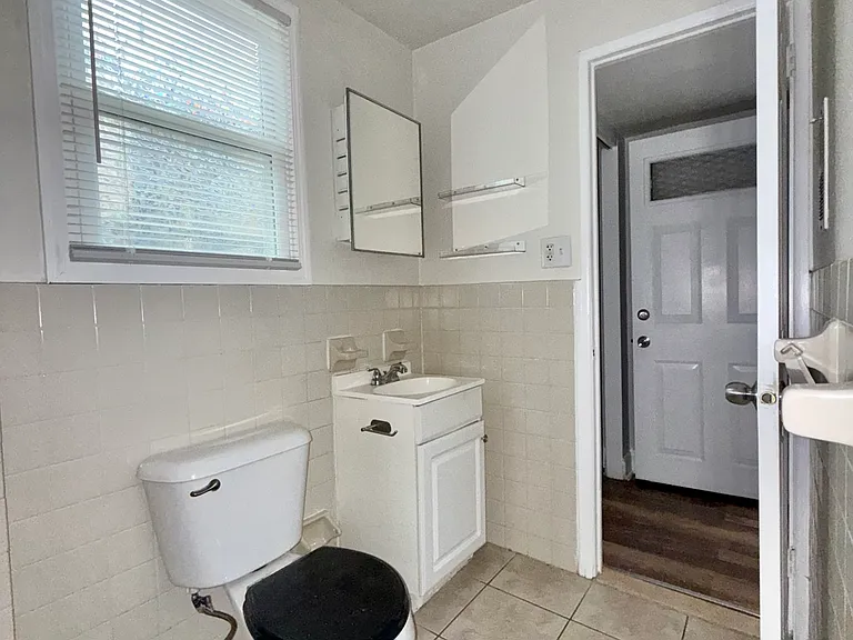 608 Tasker St #1 — Photo 20