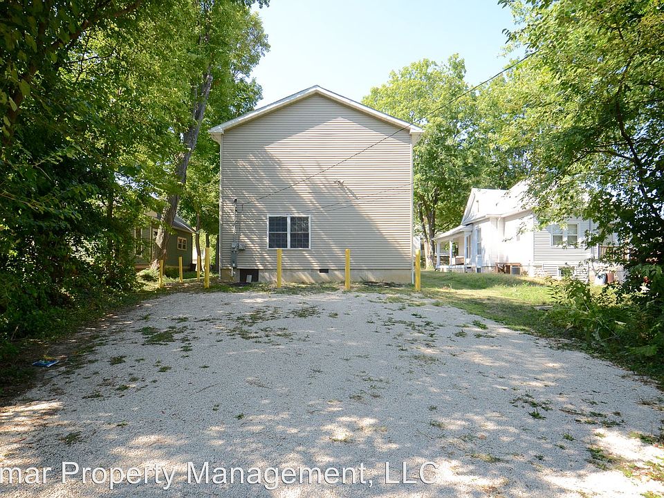 2nd image of 308 E Cottage Grove Ave
