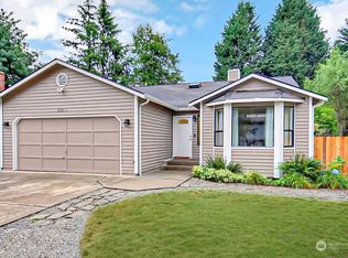 22011 SE 266th Pl, Maple Valley, WA 98038