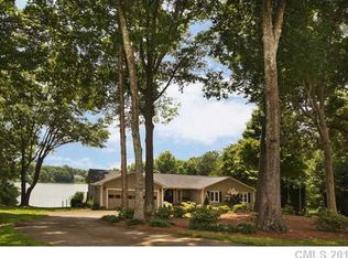 4522 Ivy Run Ln, Denver, NC 28037