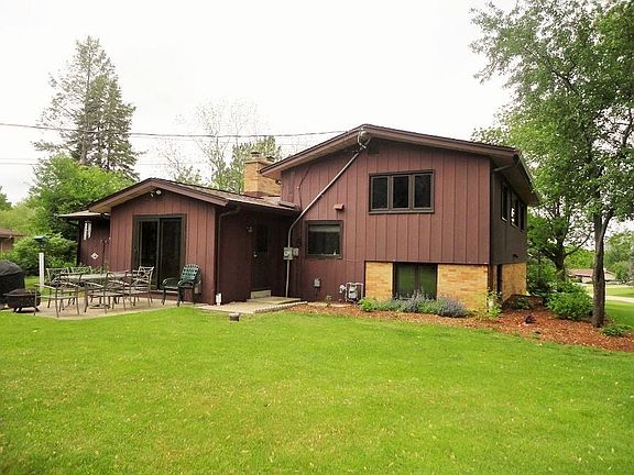4th image of 711 Fairlawn Way