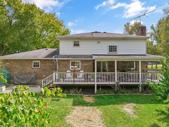 3rd image of 6244 Greenbud Dr