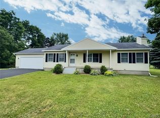 11 Cherry Ln, Cortland, NY 13045