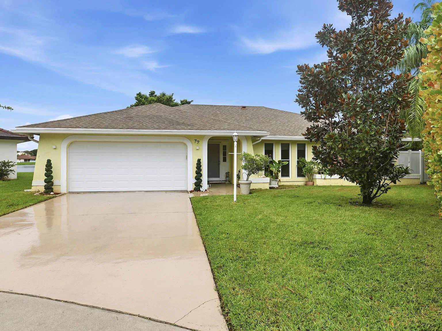 3 bed, 2.0 bath, 1969 sqft, $8,000 — Photo 2
