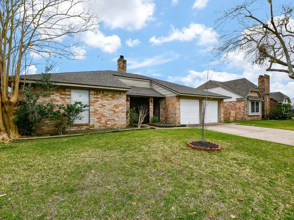 15727 Beechnut St, Houston, TX 77083