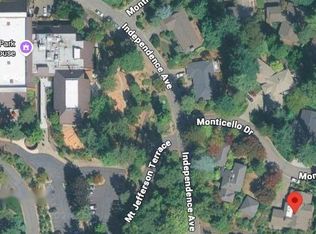 26 Monticello Dr, Lake Oswego, OR 97035