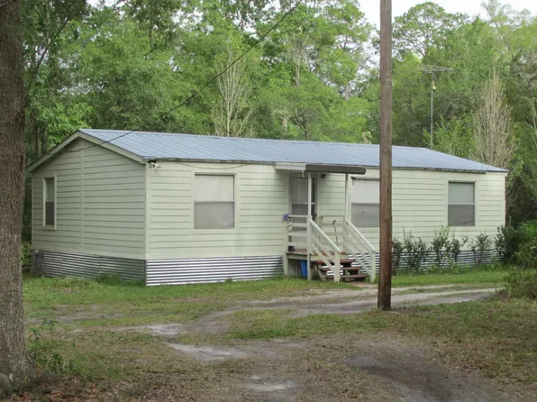 17307 NE 72nd Pl, Hawthorne, FL 32640