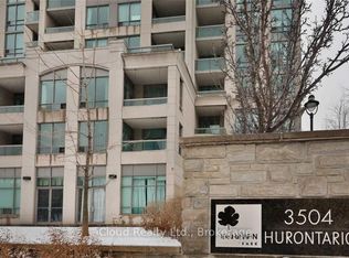 3504 Hurontario St #807, Mississauga, ON L5B 0B9