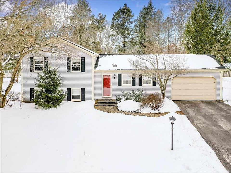 1st image of 3 Winthrop Way