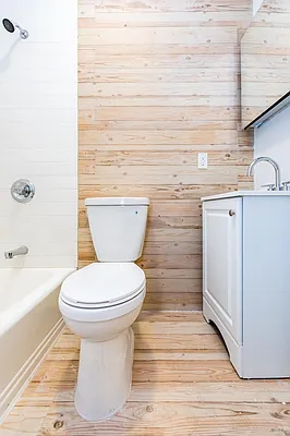 Rented by Nooklyn NYC LLC | media 22