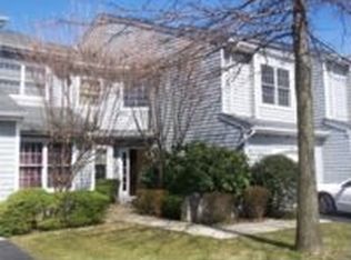 190 Lakebridge Drive UNIT 190, Kings Park, NY 11754 | Zillow