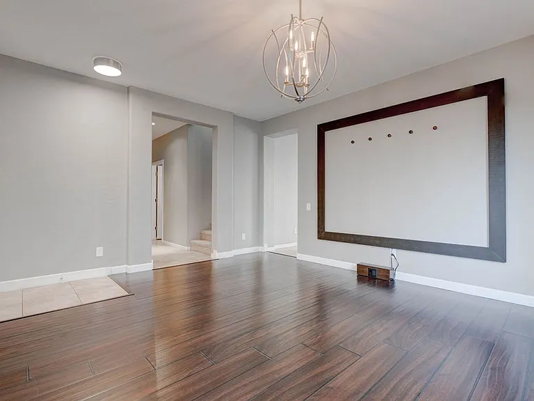 2589 Chateau Clermont St — Photo 22