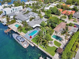 1020 S Shore Dr, Miami Beach, FL 33141