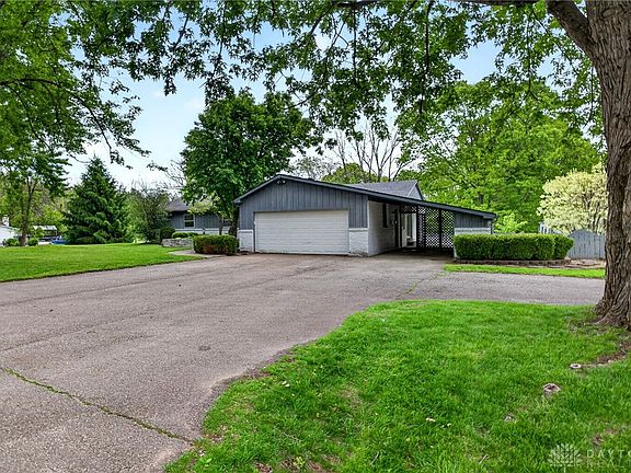 3rd image of 2324 Ivy Crest Dr