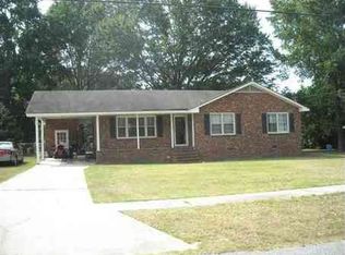 2104 S Enchanted Ln, Florence, SC 29505