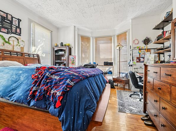70 South St APT 2