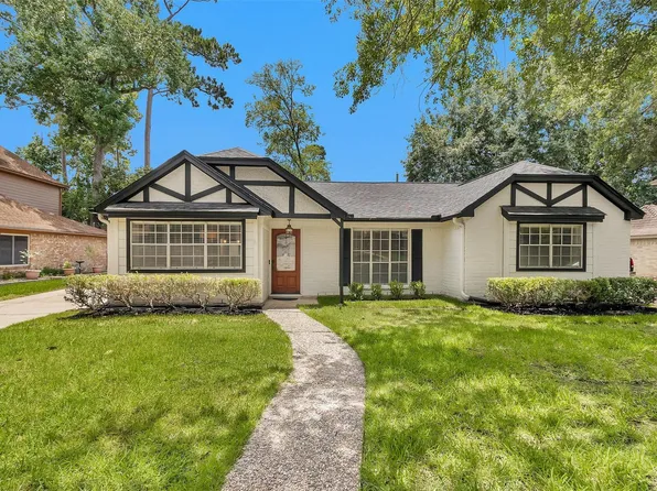 7911 Heathrow Ln, Spring, TX 77379