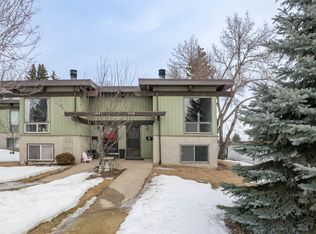 Lee Ridge Terrace, Edmonton, AB T6K 2K3