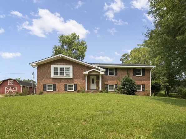 802 Hickory Crossroads Rd, Kenly, NC 27542