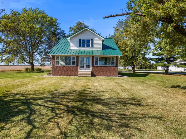 3381 County Road 1200e, Paxton, IL 60957