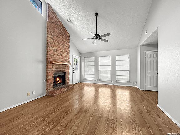 4th image of 5707 SPRING MOON ST